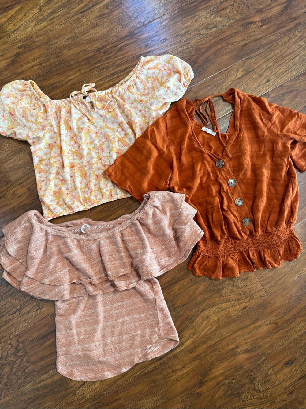 Bundle of womens tops size s/m